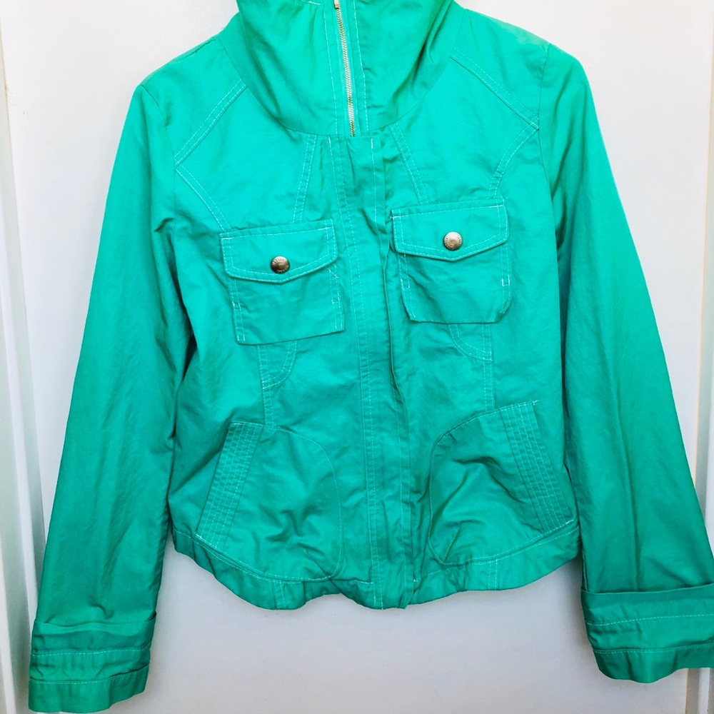 Green jacket.Excellent condition.Fabric by Italy